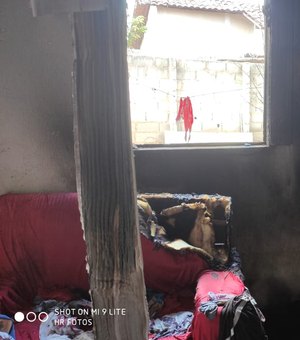 Residência é atingida por incêndio em União dos Palmares