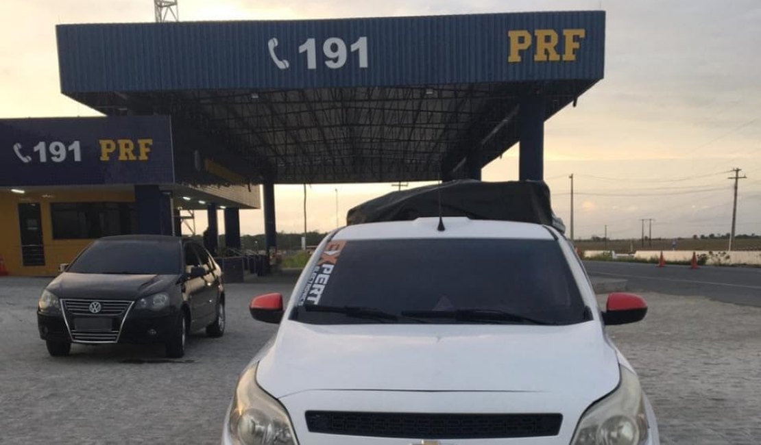 PRF prende três e recupera dois veículos roubados em Alagoas