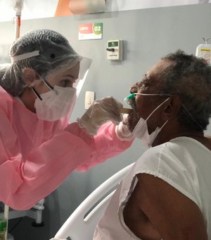 Dentista faz trabalho voluntário em Hospital de Campanha