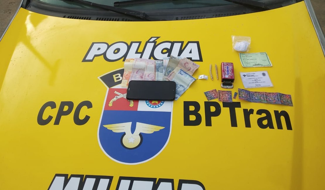 Polícia apreende 120 comprimidos de LSD na parte alta de Maceió 