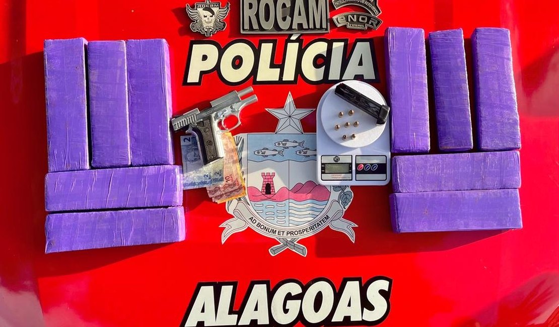 Traficante de Arapiraca é preso com 10 tabletes de maconha em Girau do Ponciano