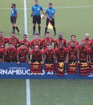 Sport promove ação contra homofobia e homenageia Gil do Vigor em uniforme