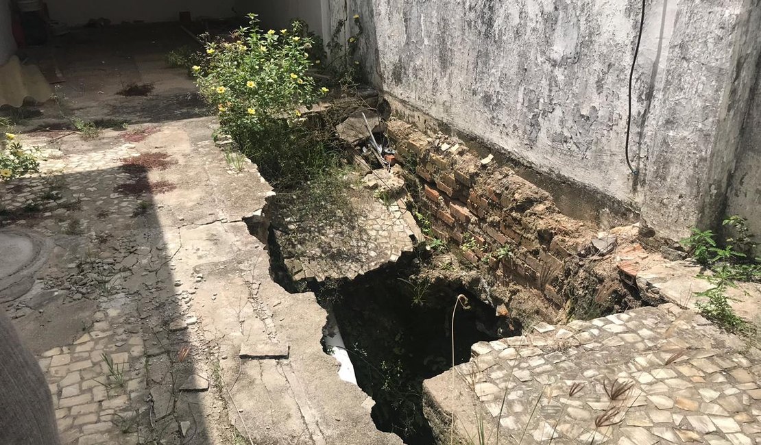 MP apura danos urbanísticos em bairros de Maceió afetados por mineração