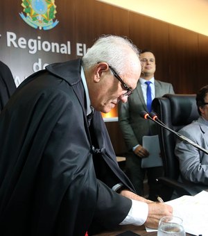 Otávio Praxedes é empossado como vice-presidente e corregedor do TRE/AL