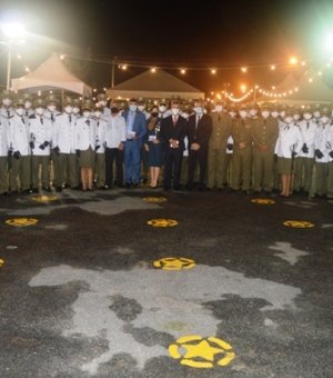 Polícia Militar de Alagoas forma 49 novos aspirantes a oficial