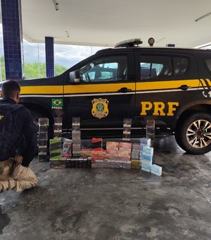 Polícia Rodoviária Federal apreende carga de cigarros eletrônicos, em Canapi