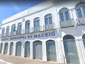 Vereadores de Maceió aprovam aumento de salários em sessão Extraordinária