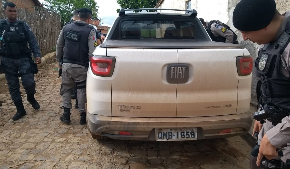 Veículo usado no assalto à casa lotérica é abandonado em Porto Real do Colégio 