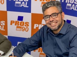 Gustavo Pessoa se filia ao PROS com a promessa de ser o “curinga” do partido para as eleições