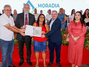 Moradia Legal regulariza 109 propriedades de famílias carentes em Taquarana