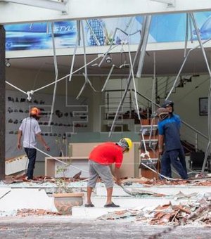 Sobe para 436 o número de mortos por terremoto na ilha de Lombok na Indonésia