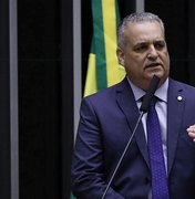 Alfredo Gaspar critica presença de ministros do STF em churrasco realizado por Lula na Alvorada