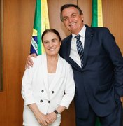 Após dia tenso, Regina Duarte vai conversar com Bolsonaro nesta quarta-feira