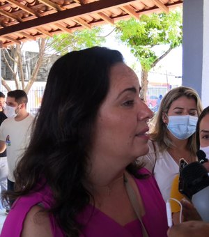 Ingratidão: Fabiana Pessoa inaugura praça e não convida deputado que enviou recursos