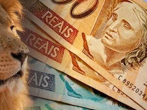 Receita libera hoje crédito do primeiro lote de restituição do Imposto de Renda