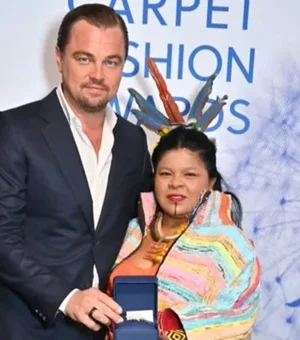 DiCaprio homenageia ministra dos Povos Indígenas em evento pré-Oscar