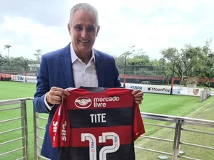 Tite, novo técnico do Flamengo, se apresenta no Ninho do Urubu e fala pela primeira vez: ‘Precisamos ser melhor que os outros’