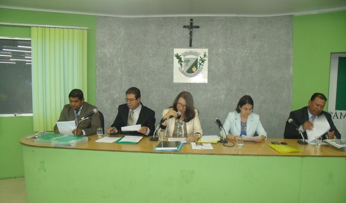 Câmara Municipal de Arapiraca realiza primeira sessão em 2017 
