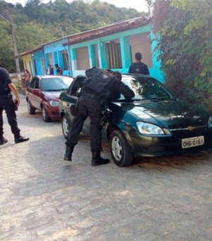 Policiais do Tigre recuperam carro minutos após assalto