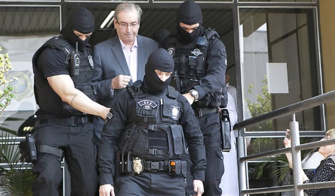 Risco de afastamento de Temer faz Eduardo Cunha acelerar delação