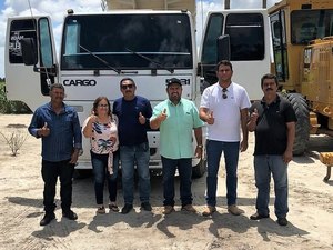 Estradas vicinais de Penedo passam por serviço de recuperação