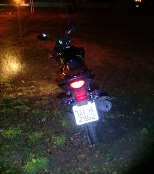 Moto roubada em Arapiraca é recuperada em Lagoa da Canoa