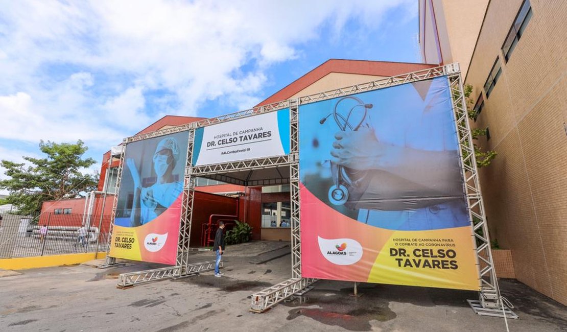 Hospital de campanha permanece aberto em Maceió