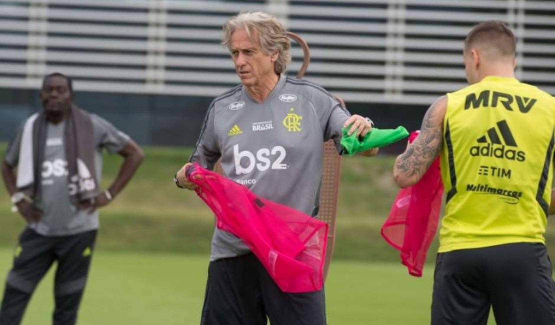 Mano minimiza Jesus: 'Com esses jogadores aí, Abel também teria sucesso no Flamengo'