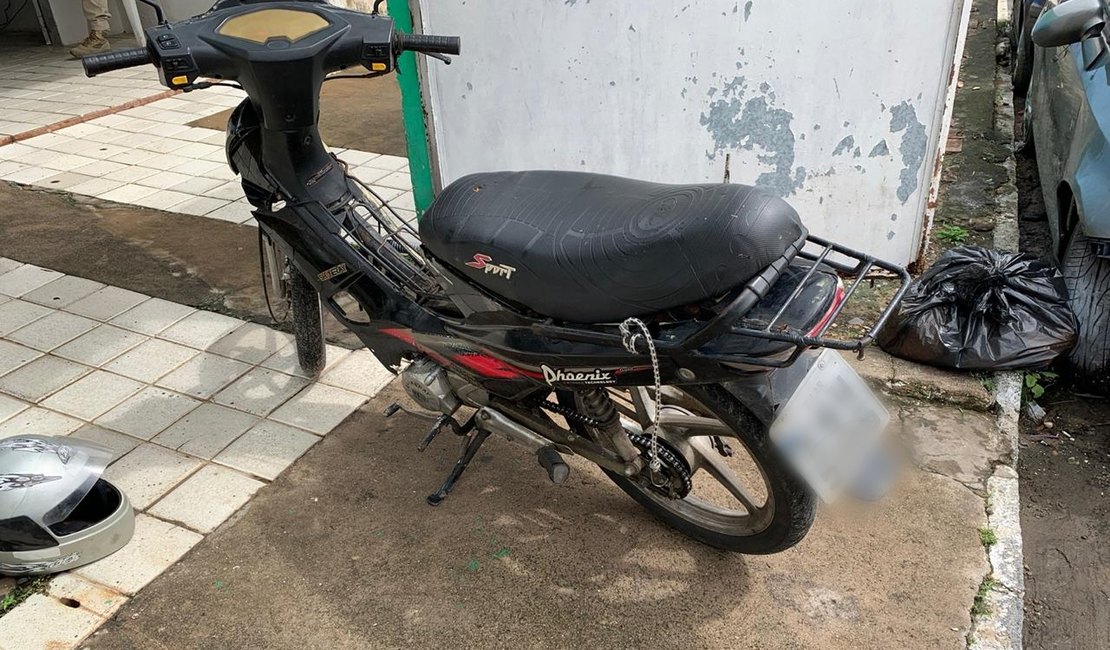 PRF recupera mais uma moto roubada e prende homem por receptação na BR 316