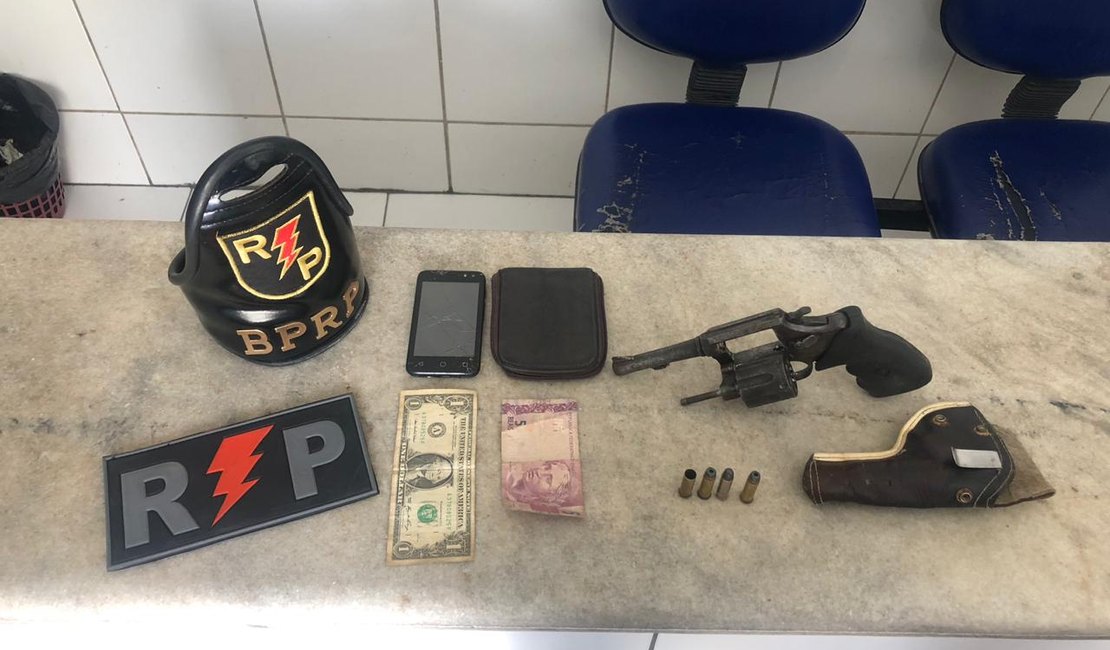 Homem é preso por porte ilegal de arma em Maceió 