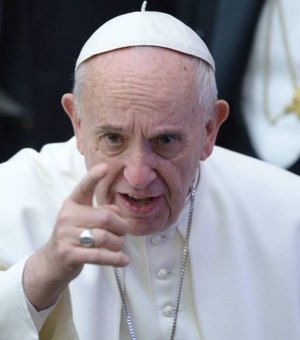 Papa presta condolências por vítimas de incêndio em Londres