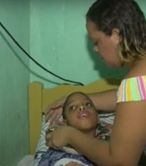 Mãe de criança que sofreu descarga elétrica faz apelo para justiça