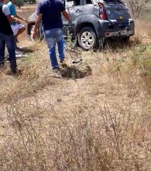 [Vídeo]Acidente de carro deixa três mulheres gravemente feridas no município de Mata Grande