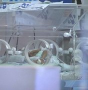 Após quase dois meses, bebê de mulher morta pelo marido deixa Hospital 