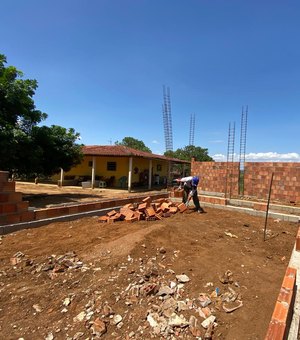 Obras da nova Unidade Básica de Saúde da Serra da Mandioca avançam