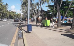 Praias lotas e avenidas sujas marcam o domingo de eleições em Maceió