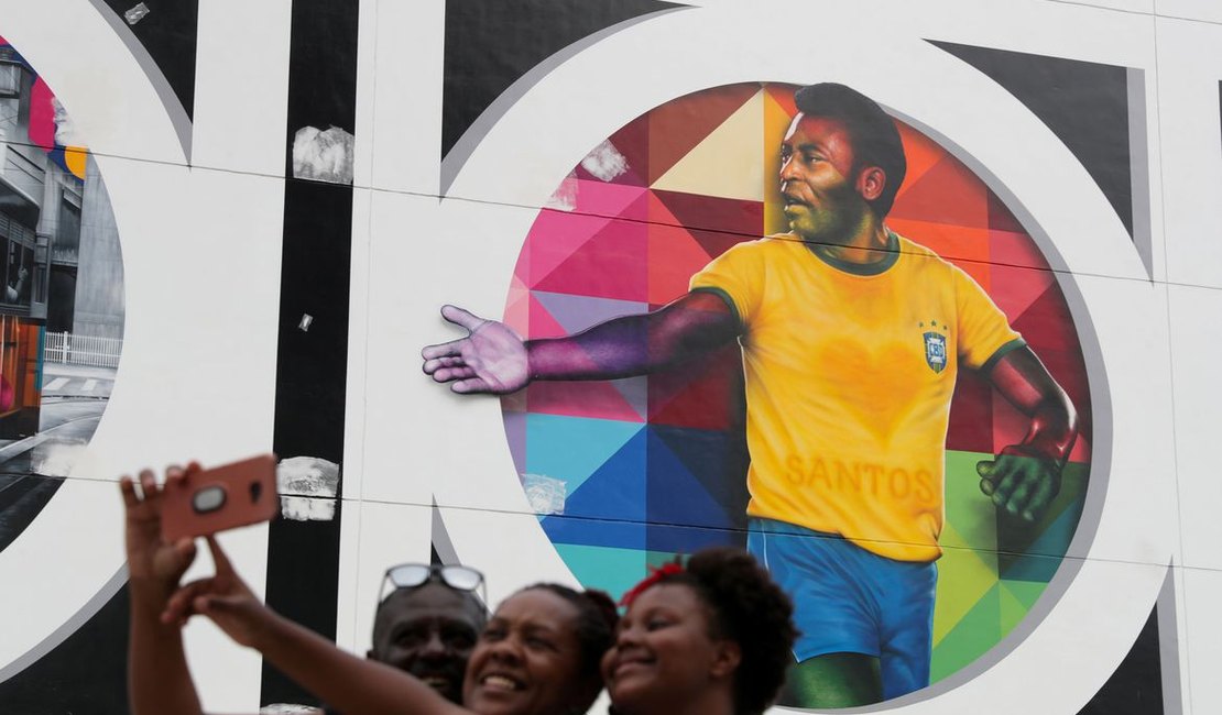 Netflix acrescenta novo filme sobre Pelé no rol de documentários