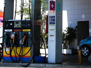 Última semana de 2023 tem gasolina a R$5,49