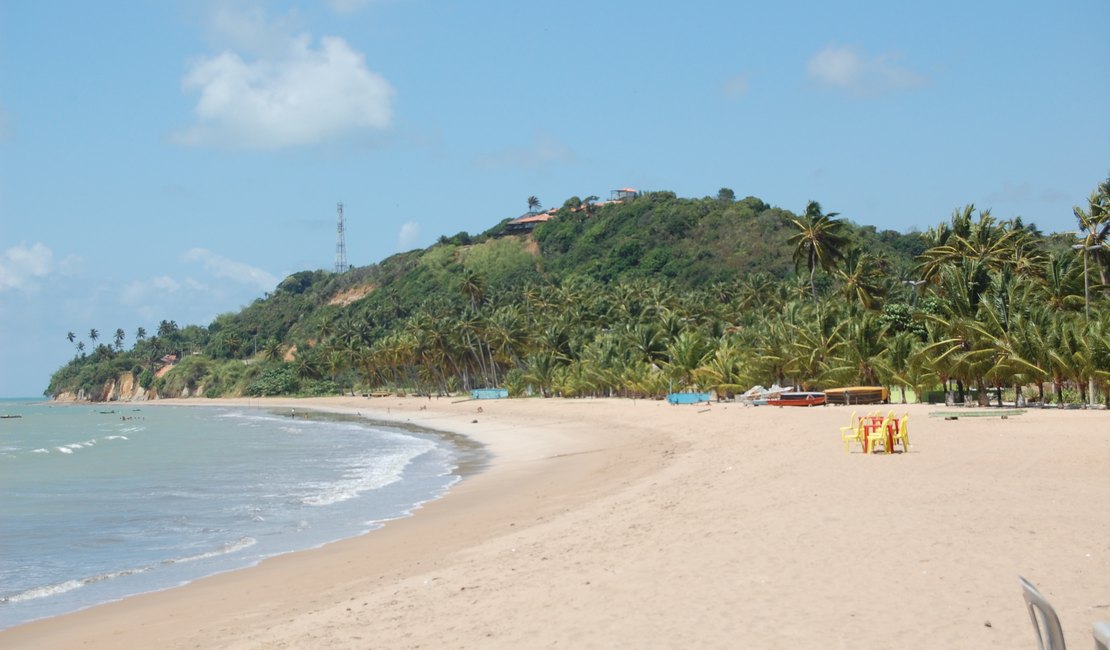 Paraísos do verão: Japaratinga é destaque na Folha de S. Paulo