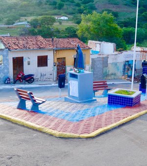 Prefeitura de Palmeira inaugura manutenção das praças no bairro Cafurna