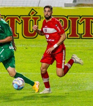 CRB perde para a Chapecoense e se complica na Série B