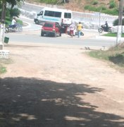Colisão entre veículos deixa motoqueiro ferido em Porto Calvo
