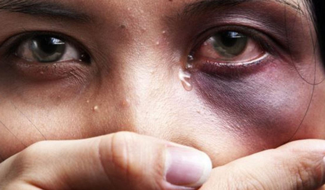 Denúncias de violência contra mulheres aumentam em AL