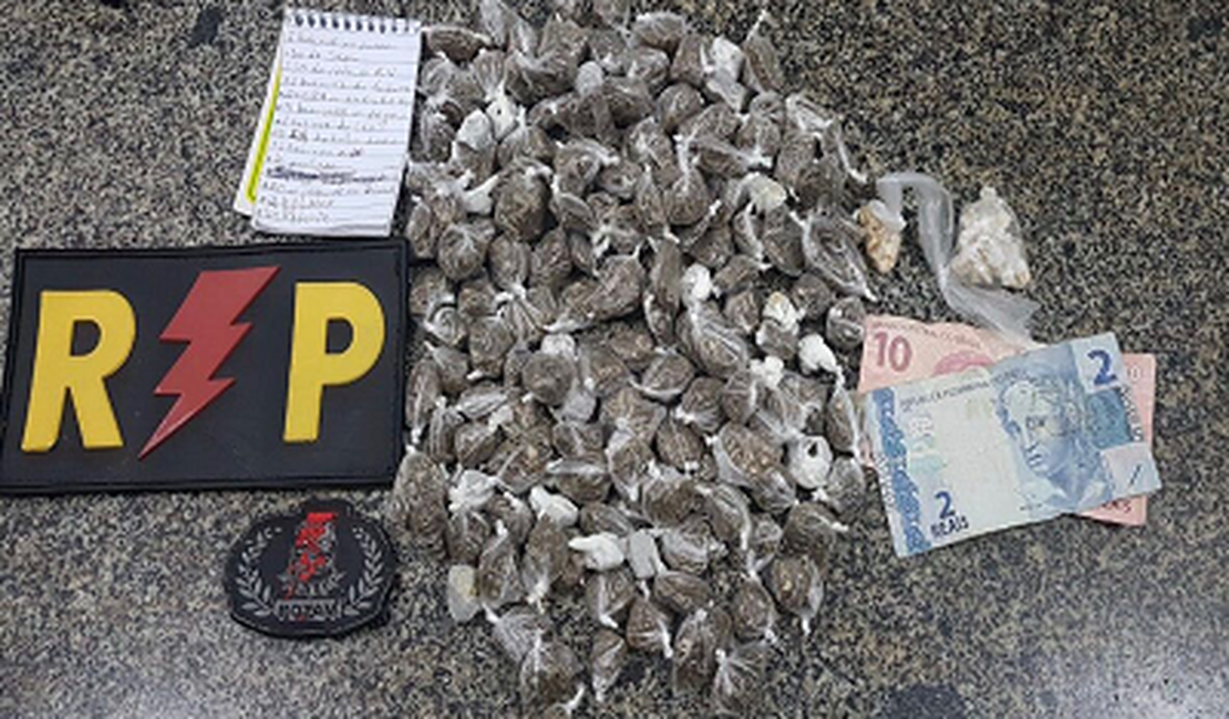 Radiopatrulha prende jovem com maconha, crack e R$ 12,00 em espécie
