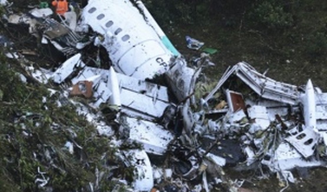 Empresa aérea e seguradora sabiam de limitações a voo da Chapecoense