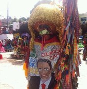 Eduardo Campos é homenageado em encontro de maracatus