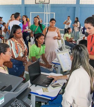 'Registro para todos” atende centenas de sertanejos em Delmiro Gouveia