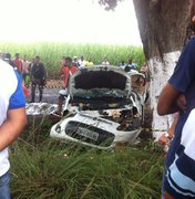 Colisão com árvore deixa uma pessoa morta, em Campo Alegre