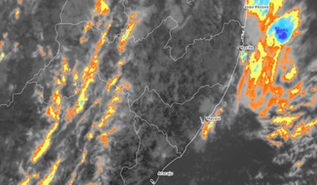Fortes chuvas que atingem Pernambuco e Paraíba chegam a Alagoas
