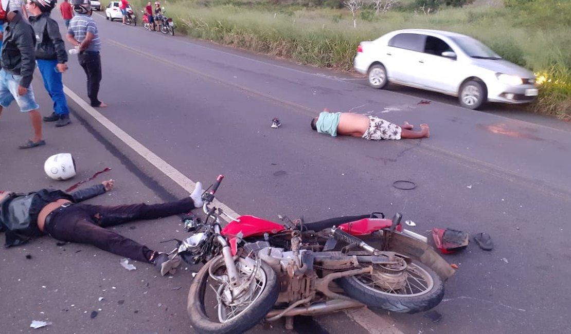Dois motociclistas morrem em acidente na AL 115